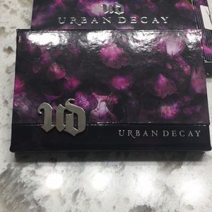 Urban Decay Shadow Box Pallette